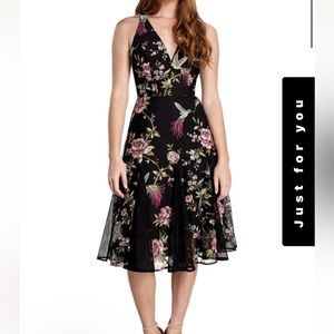 Dress the Population Harlow Floral fit and Flare Dress